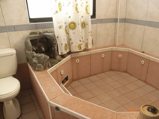 家庭湯池房 4